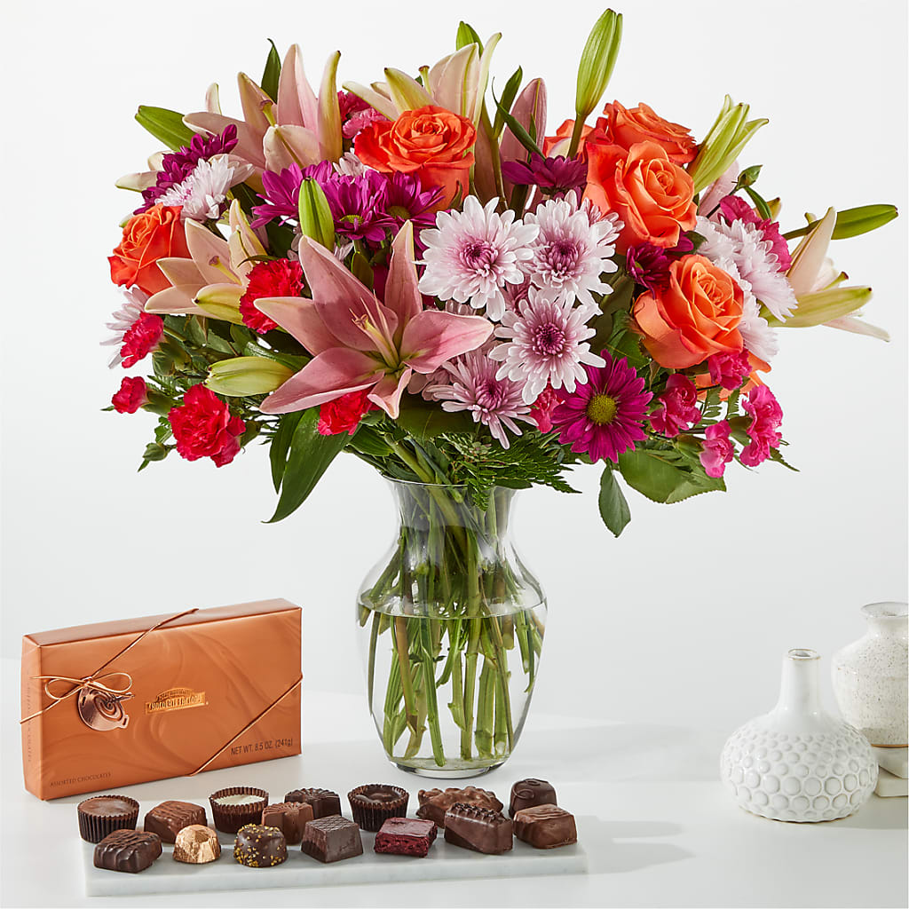 Light of My Life Bouquet and Chocolate Bundle – Hawes Florist Llc, Maynard MA