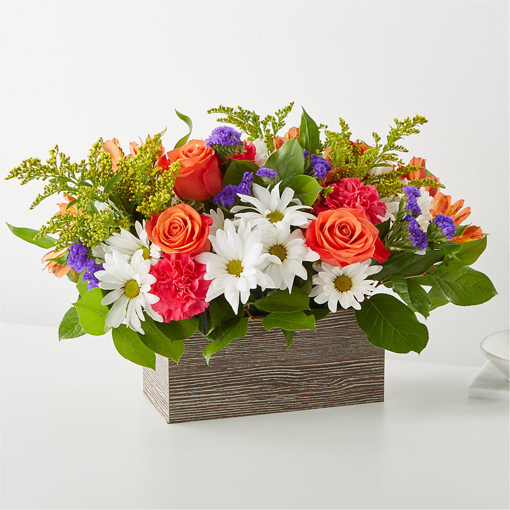 Oopsie Daisy Box Bouquet – Hawes Florist Llc, Maynard MA