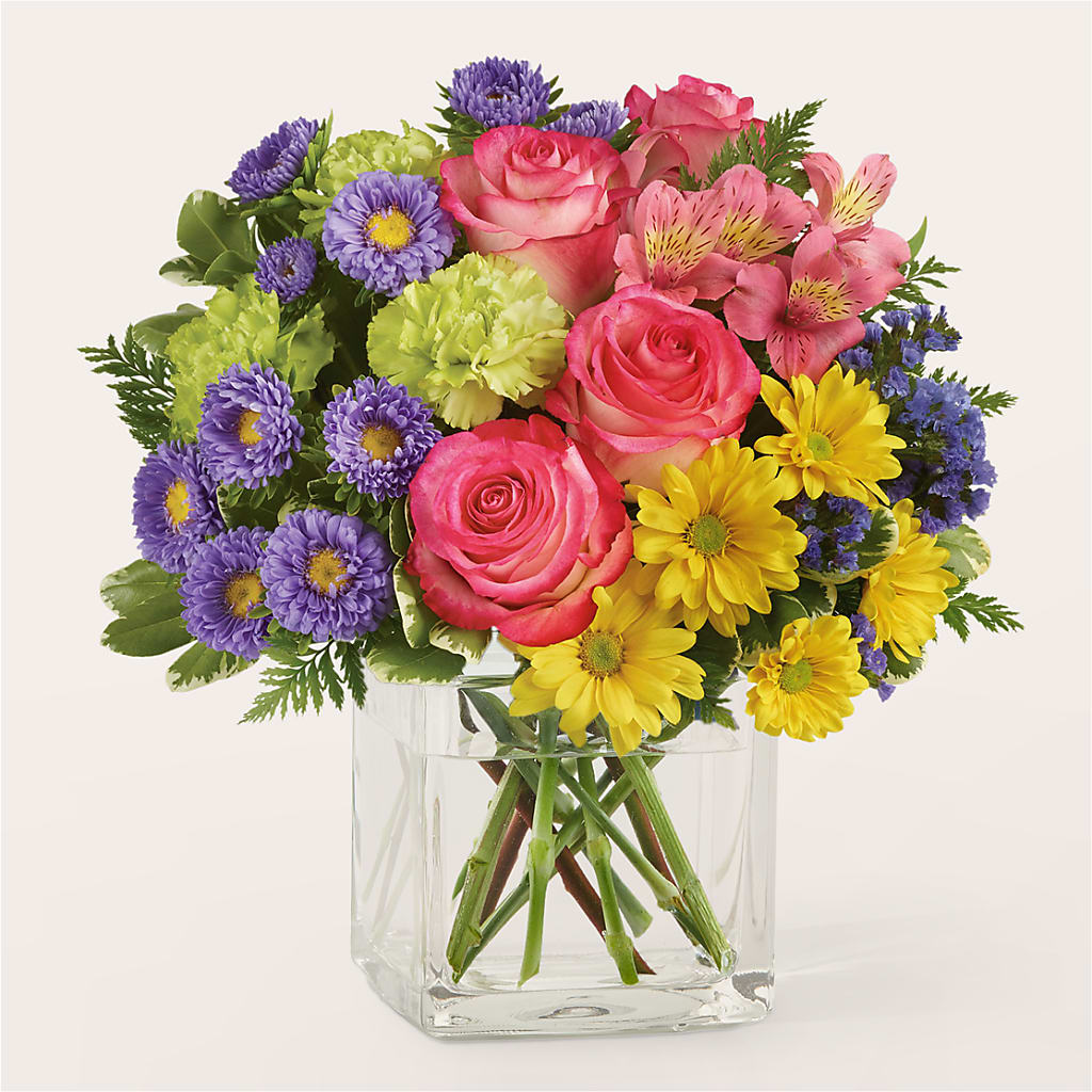 Candy Jar Bouquet – Hawes Florist Llc, Maynard MA