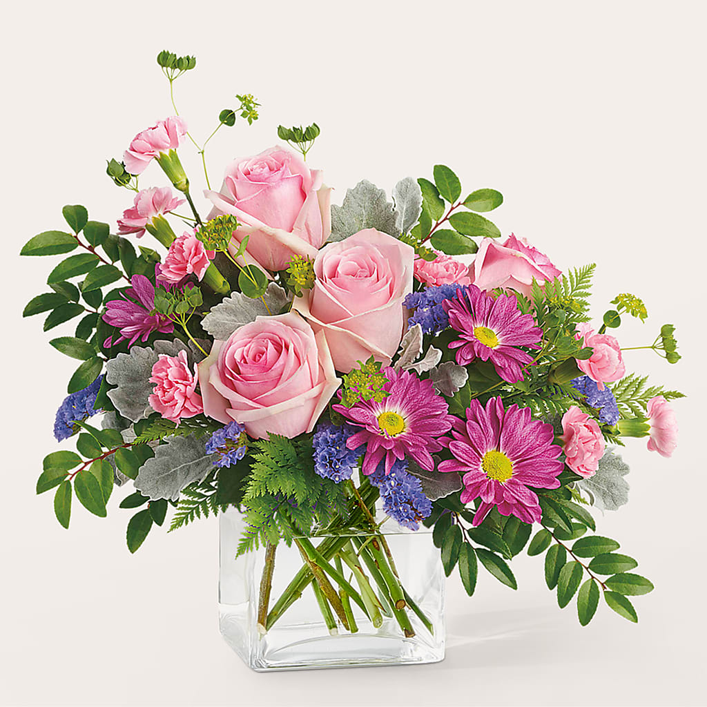 Starlet Bouquet – Hawes Florist Llc, Maynard MA