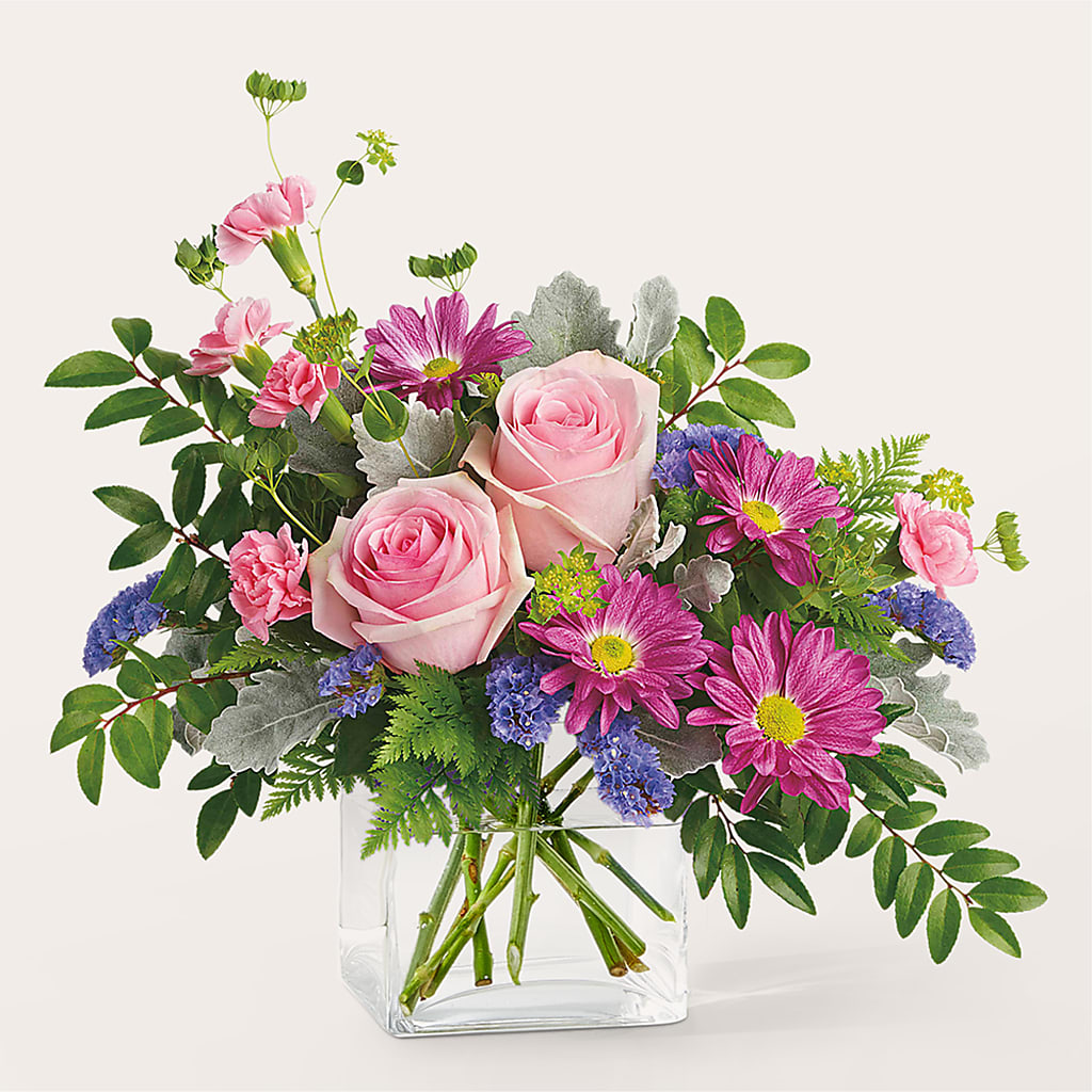 Starlet Bouquet – Hawes Florist Llc, Maynard MA
