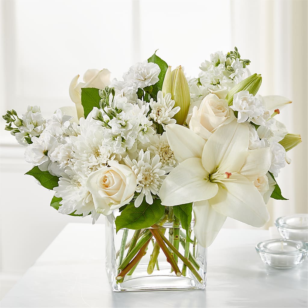 Gentle Breeze Bouquet – Hawes Florist Llc, Maynard MA