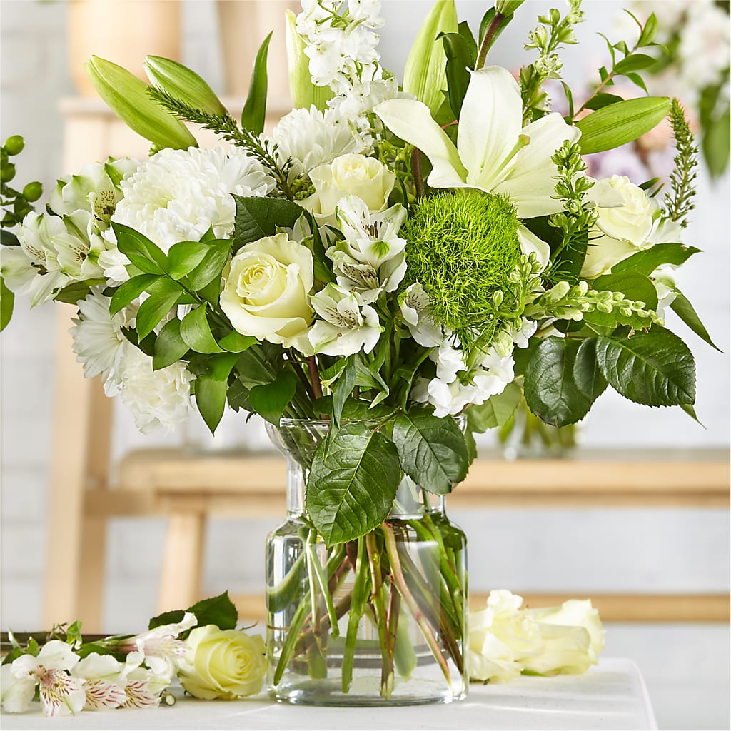 Classic Ivory – A Florist Original – Hawes Florist Llc, Maynard MA