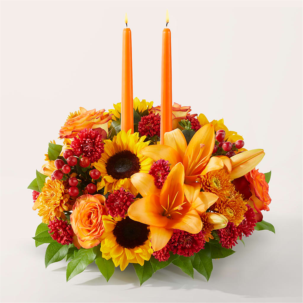 Grateful Centerpiece – Hawes Florist Llc, Maynard MA