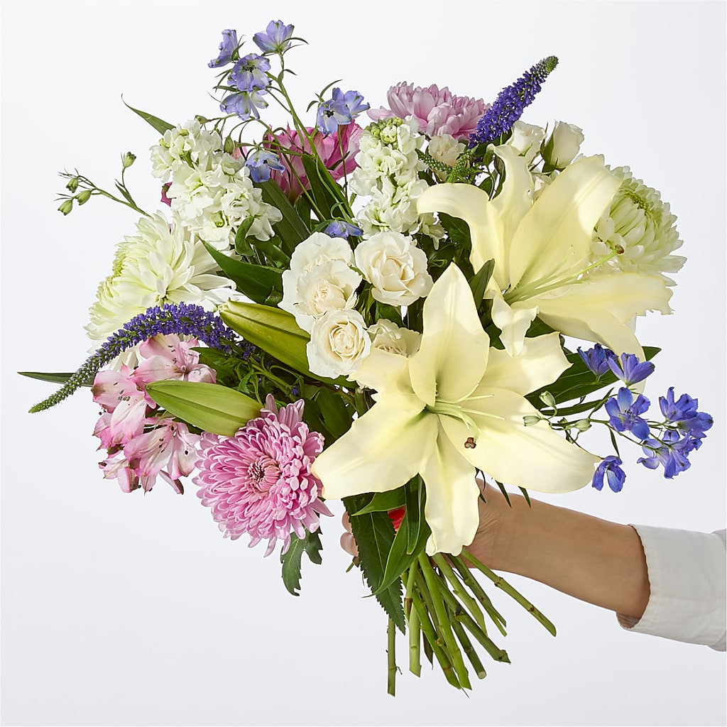 Winter Celebration Bouquet –  Hawes Florist Llc, Maynard MA
