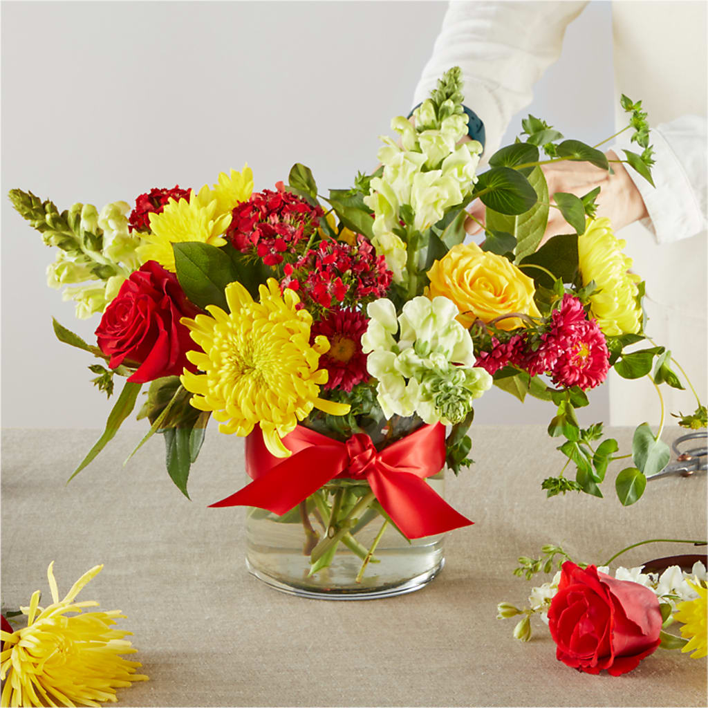 Lucky Lantern - A Florist Original –  Hawes Florist Llc, Maynard MA