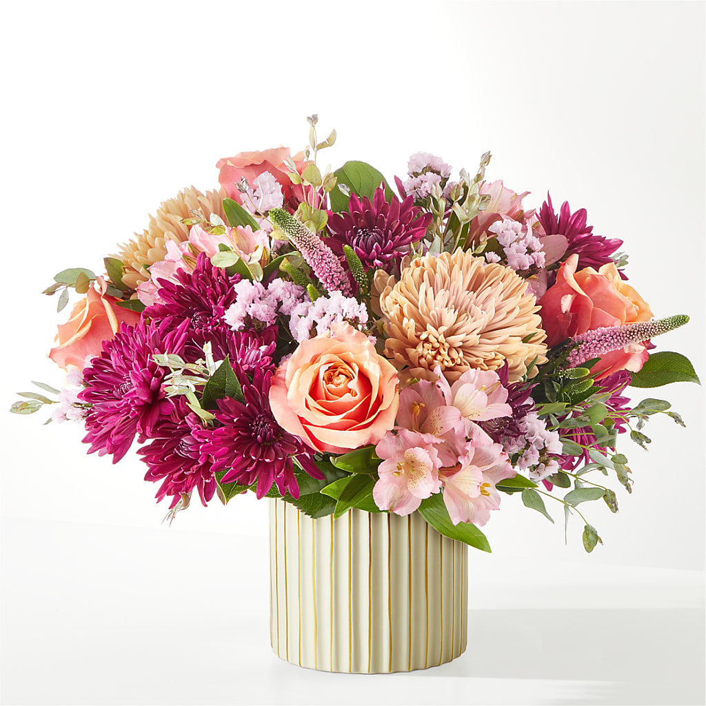 Berry Cobbler Bouquet with Ivory Vase –  Hawes Florist Llc, Maynard MA