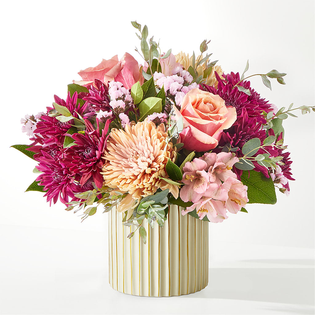 Berry Cobbler Bouquet with Ivory Vase –  Hawes Florist Llc, Maynard MA