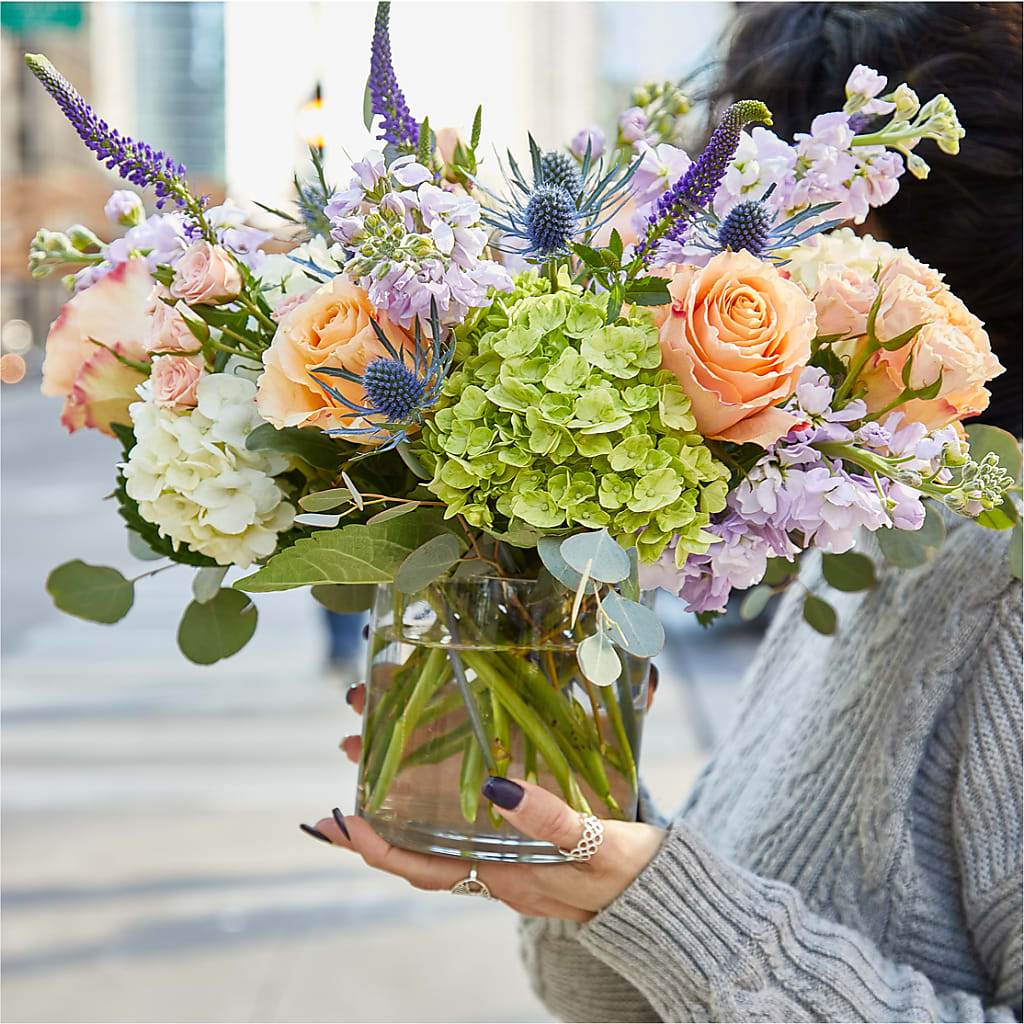 Porch Swing Bouquet –  Hawes Florist Llc, Maynard MA